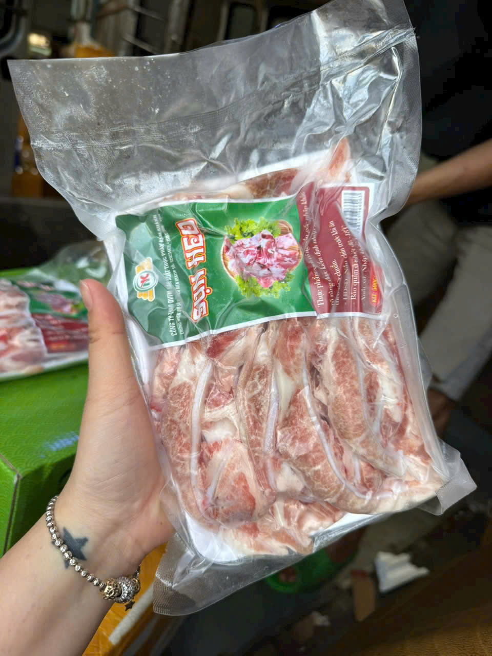Sườn Sụn Non Heo